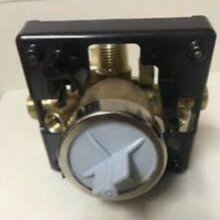 Equivalent R10000 UNWS  Tub Shower Rough In Valve